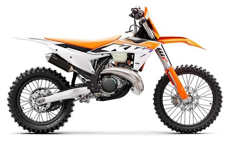 2023 KTM 300XC, 250XC HIGHLIGHTS All-new generation model with new chassis and engine wrapped in new bodywork. . 2023 ktm 300 xc review